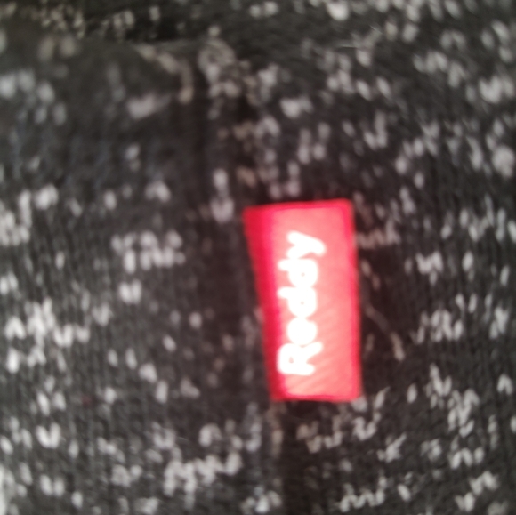 L dog turtleneck pullover - Picture 4 of 5